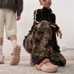 Top 3 Crocs été 2025 : Echo Wave, Clog et Overpuff