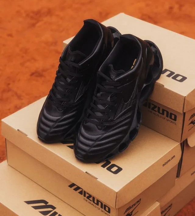 SNEAKERS MIZUNO WAVE PROPHECY MORELIA NEO