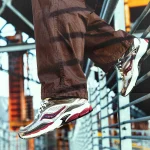 Saucony ProGrid Omni 9 on feet