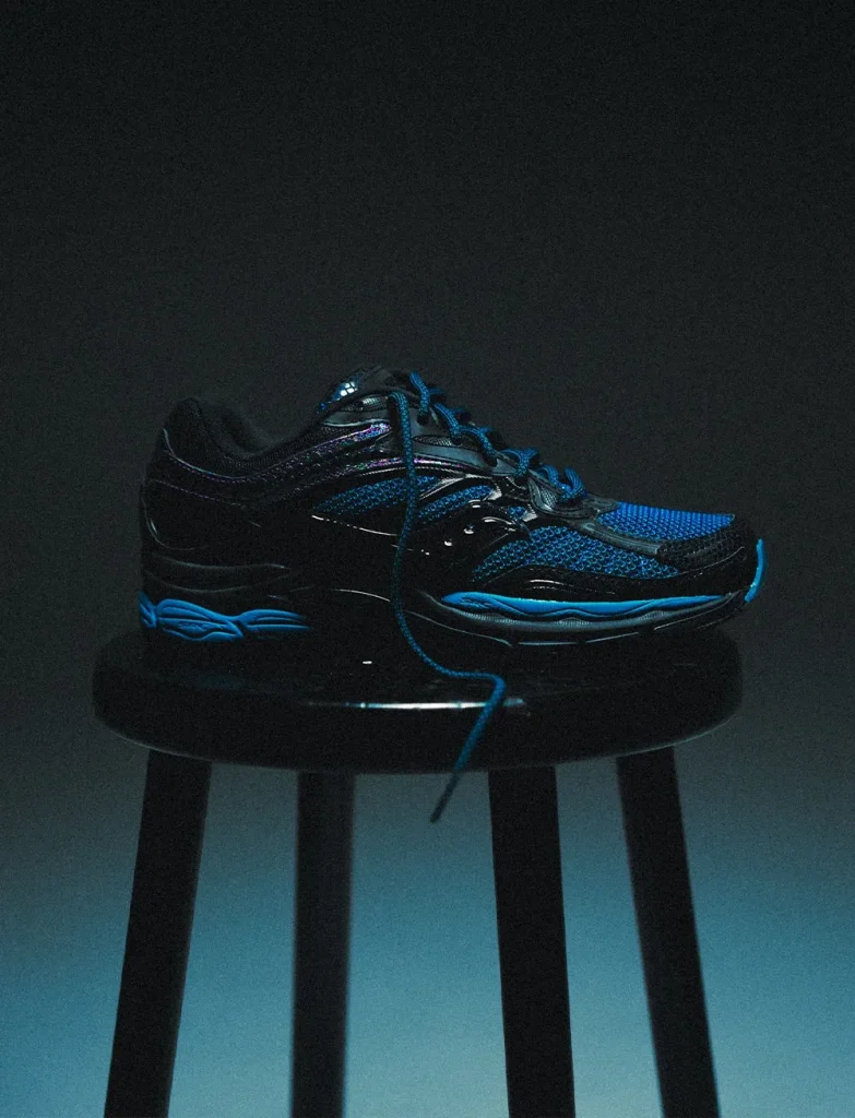 Saucony ProGird Omni 9 GLOWACONSTRICTOR Pack