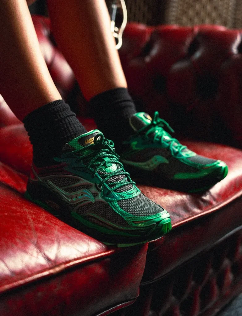 Saucony ProGird Omni 9 GLOWACONSTRICTOR Pack 6
