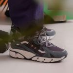 Karhu Super Fulcrum India Ink Black F860015 mood POST 9