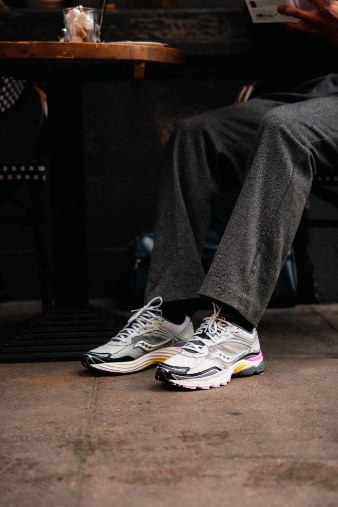 OMNI 9 GREY PINK 22